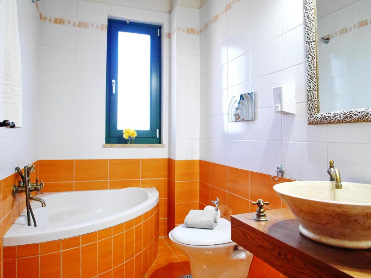 Villa Amvrosia Nr Kalives Crete Arménoi Exterior foto